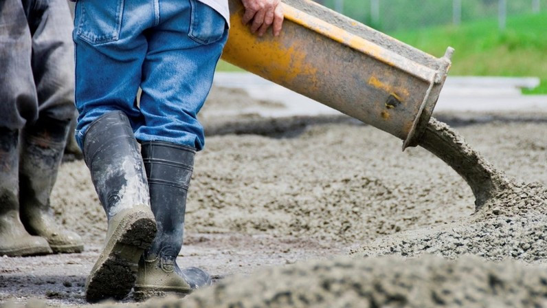 Минэкономики опубликовало цены на цемент по регионам Кыргызстана — Tazabek