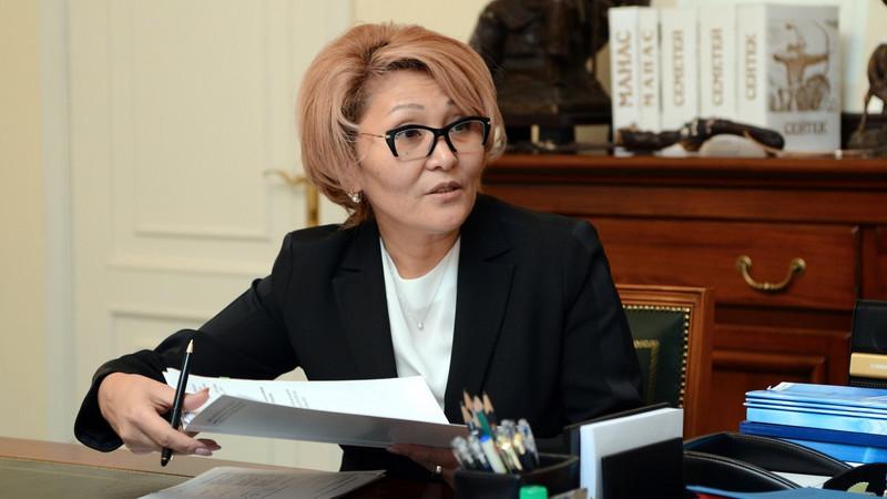 Нурсулу Ахметова освобождена от должности завотделом политики стратегического развития, экономики и финансов Аппарата президента — Tazabek