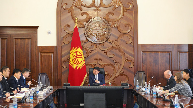 Премьер-министр подписал постановление об образовании института бизнес-омбудсмена — Tazabek