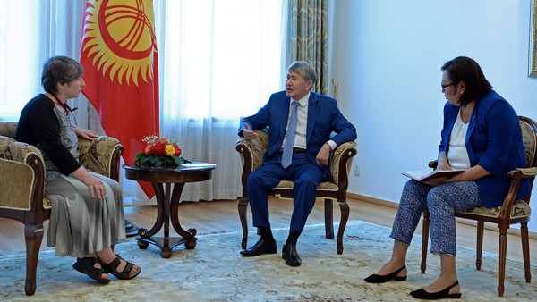 Президент А.Атамбаев обсудил с учеными-историками из России дальнейшее продвижение проекта Алтайской цивилизации