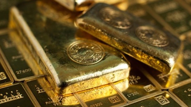 По какой цене Кыргызстан экспортирует золото в Швейцарию? — Tazabek