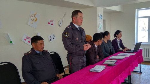 В Кочкорском районе школьникам запретили 25 мая  отмечать «Последний звонок»  и садиться за руль