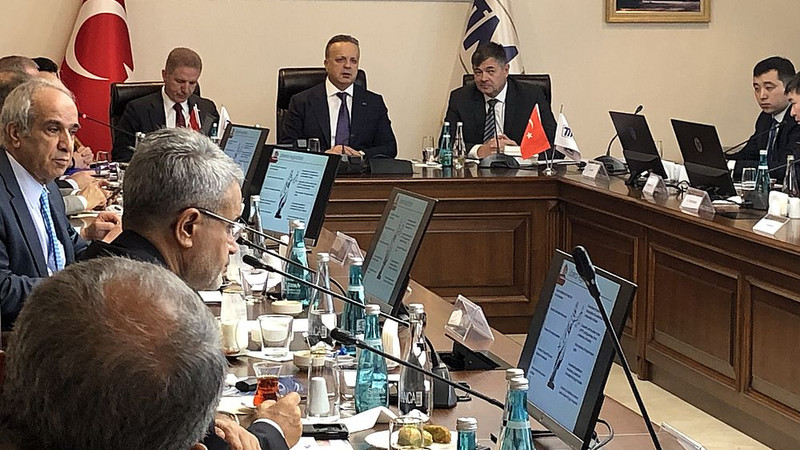 Главы Минэкономики Кыргызстана и Ассоциации экспортеров Турции обсудили вопросы существующих барьеров в области торговли и инвестиций — Tazabek