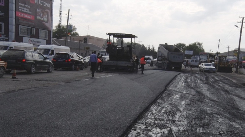 Минтранс ответил депутату Э.Сурабалдиевой по поводу сноса мелких объектов при ремонте дороги Бишкек—Кара-Балта — Tazabek