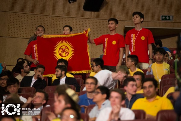 Кыргызстандык окуучу Ирандагы информатика боюнча дүйнөлүк олимпиадада коло медаль утуп алды