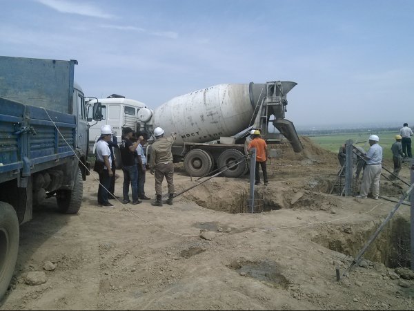 Видео, фото — Ход строительства ВЛ 220 кВ и подстанции «Ала-Арча» стоимостью $4,7 млн — Tazabek