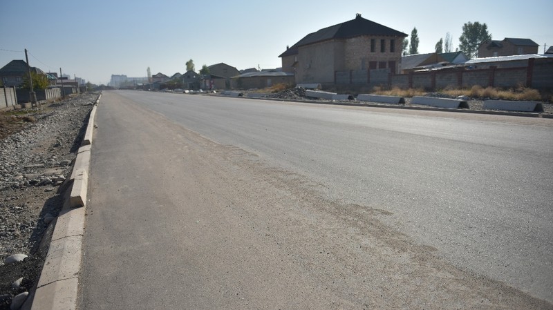 В Бишкеке ведется строительство магистральной дороги по улице Ахунбаева — Tazabek
