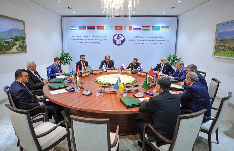 Фоторепортаж — Заседание Совета глав правительств СНГ в узком составе — Tazabek