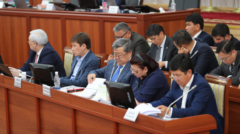 С.Исаков о модернизации ТЭЦ Бишкека: TBEA была утверждена исполнителем проекта — правительством Китая — Tazabek