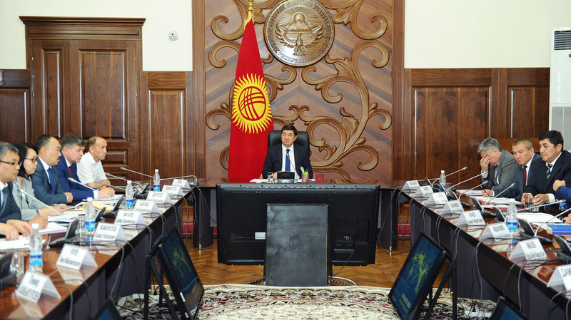 Правительство поддержало законопроект депутатов ЖК об объявлении в одностороннем порядке «пятой степени свободы воздуха» в Кыргызстане — Tazabek