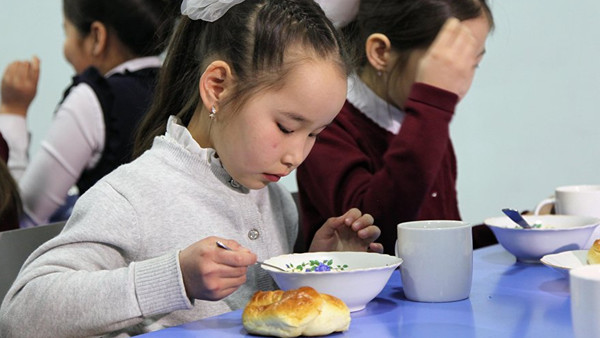 Минобразования разработало проект госпрограммы по совершенствованию питания в школах Кыргызстана
