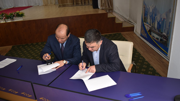 Ассоциации колледжей Кыргызстана и Казахстана подписали меморандум о сотрудничестве