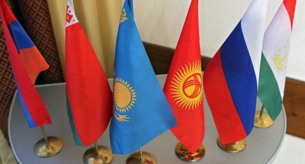 На постсоветское пространство оказалось преимущественно ориентированным население четырех представителей ЕАЭС, в том числе Кыргызстана, - обзор — Tazabek