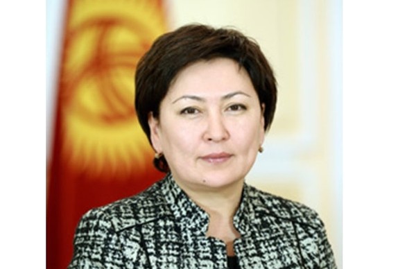 775 школ Кыргызстана будут подключены к Интернету к 1 ноября, - министр Г.Кудайбердиева