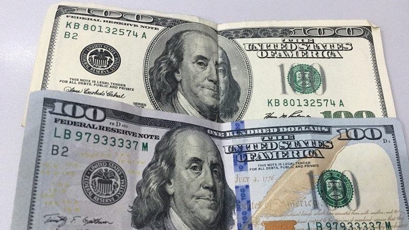 «Утренний курс валют»: Доллар США в обменках продается по 69,70 сома — Tazabek