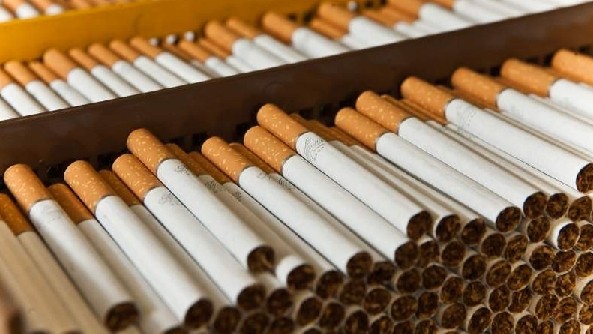 Минэкономики предлагает с 1 января 2018 года установить цену на сигареты в 50 сомов и с каждым годом увеличивать на 10 сомов — Tazabek
