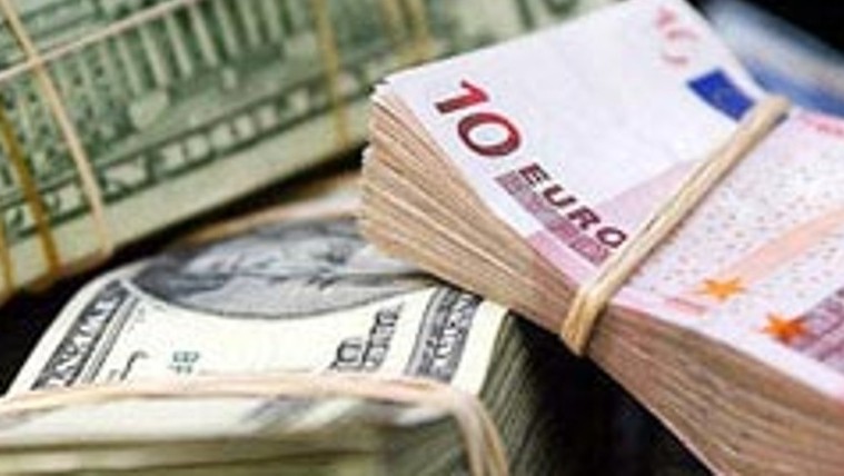 За 8 месяцев курс доллара снизился на 2,4% и евро на 3,5% — Tazabek