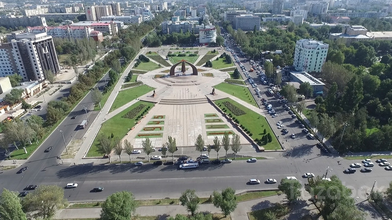 Мэр Бишкека А.Ибраимов согласился с общественностью, что центр города надо оставить в покое — Tazabek