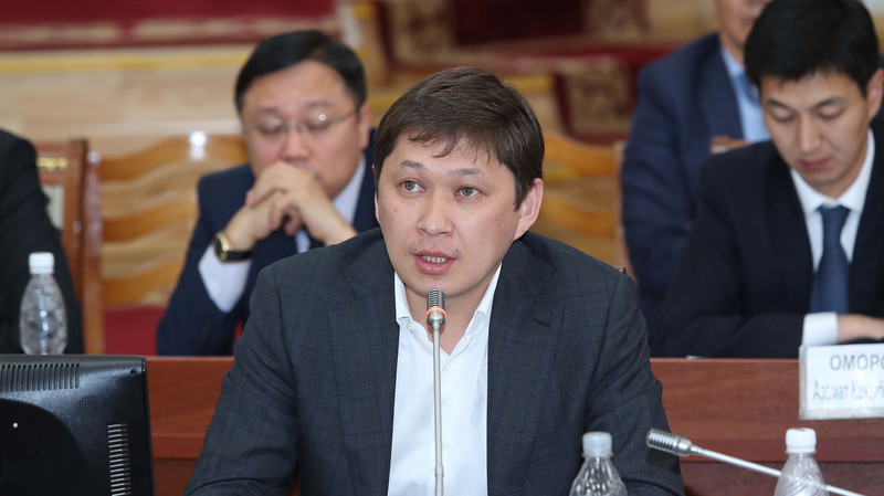 С.Исаков поддержал предложение депутата отправить запрос в КНР о подлинности ноты по TBEA — Tazabek