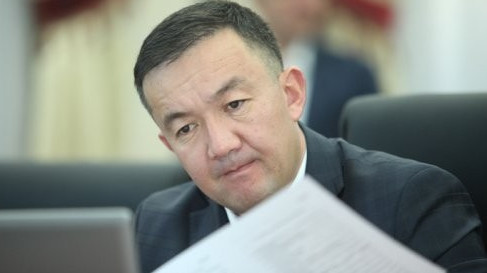 Депутат поинтересовался у губернаторов, сколько районов они вывели из дотации за время своей работы — Tazabek