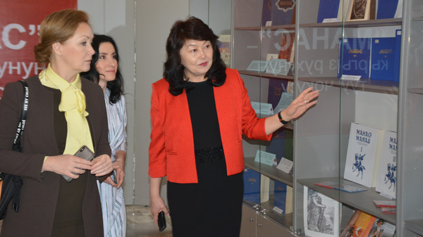 Ректор российского института посетила Национальную библиотеку Кыргызстана