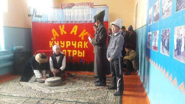 Таластагы К.Нанаев мектебинде кыргыз тилчи мугалимдердин облустук семинары өттү