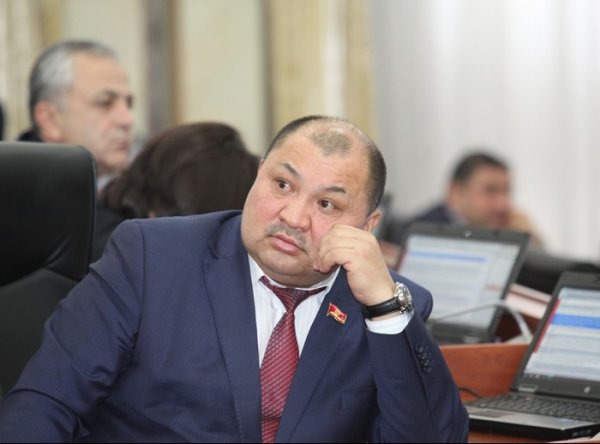 Депутат К.Рыспаев: На складе НЭСК лежат «умные» счетчики «Северэлектро» почти на $2 млн — Tazabek