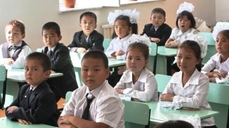 В Кыргызстане в школах учатся 1 млн 175 тыс. 780 школьников