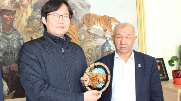 Академия наук Кыргызстана представит культурное наследие Кыргызстана на выставке в Корее в 2018 году
