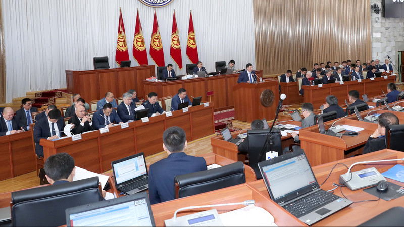 Жогорку Кенеш одобрил проект постановления по итогам работы депутатской комиссии по ТЭЦ Бишкека (текст) — Tazabek