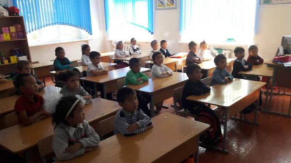 В школах Аламединского и Иссык-Атинского района инспектора ОБДД провели лекции на тему ПДД
