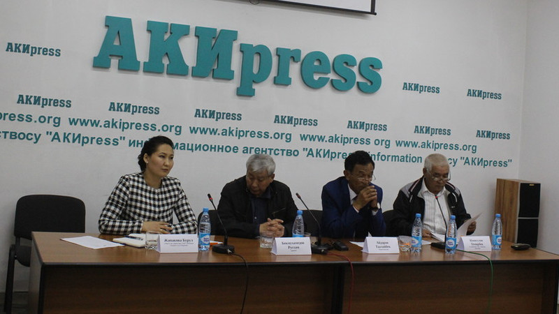 Сторонники экс-директора ТЭЦ Бишкека Н.Омуркул уулу обещают выйти на митинг перед Верховным судом — Tazabek