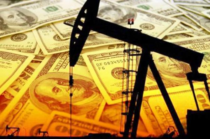 Прогнозируемый средний курс сома к доллару при цене нефти в $30 за баррель составляет 82 сома, - экономист — Tazabek